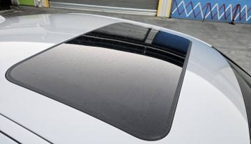 2013 BMW 320i sport f30 14.jpg